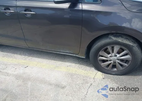 2016 Kia Sedona Lx из США, поврежденный, VIN KNDMB5C16G6166172